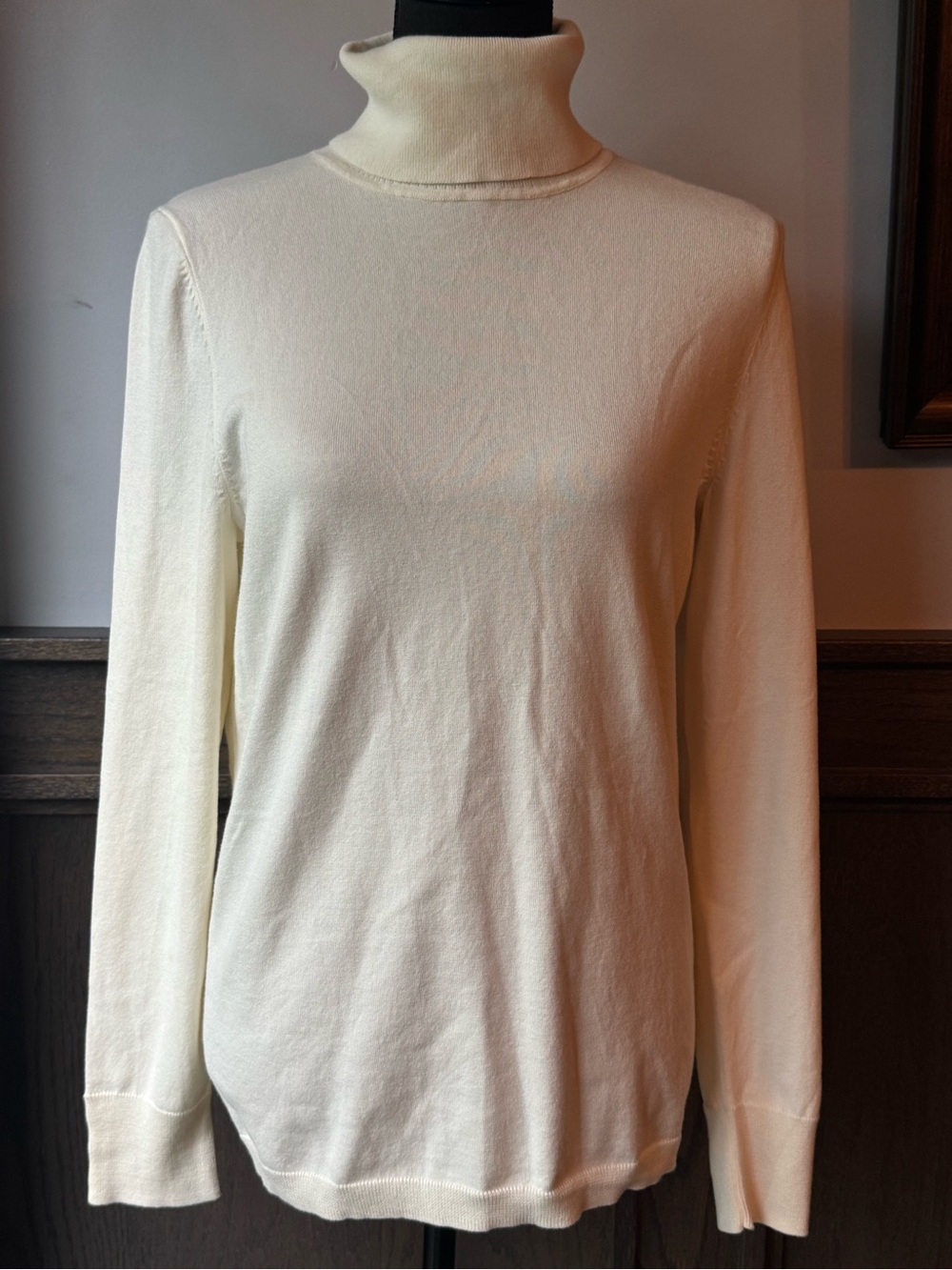 Talbots Cream Turtleneck Sweater medium nwt